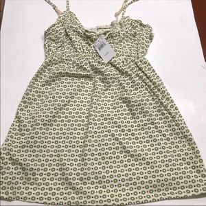 NWT- Motherhood Maternity Top sz Small